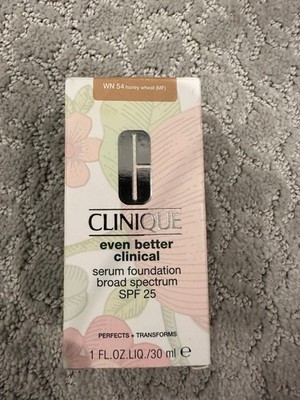 Brand new in box Clinique Even Better clinical Serum Foundation