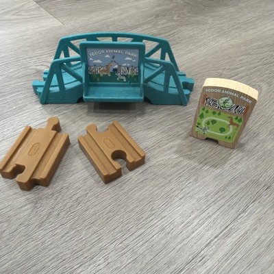 Thomas & Friends Animal Park Wooden Railway Replacement Bridge, Adapter & Map