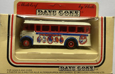 LLEDO DAYS GONE - CIRCUS BIG TOP BUS - 1932 AEC REGAL - MINT IN BOX
