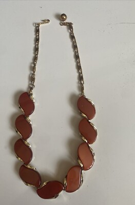Vintage Lisner Thermoset Necklace Red Silver tone Hook Clasp Excellent Condition