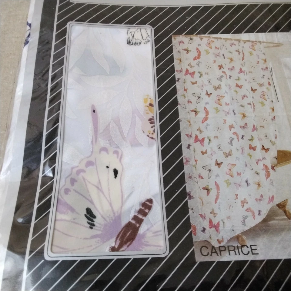 Занавеска для душа бабочка Creative Bath 70x72 - Изображение 2 из 4