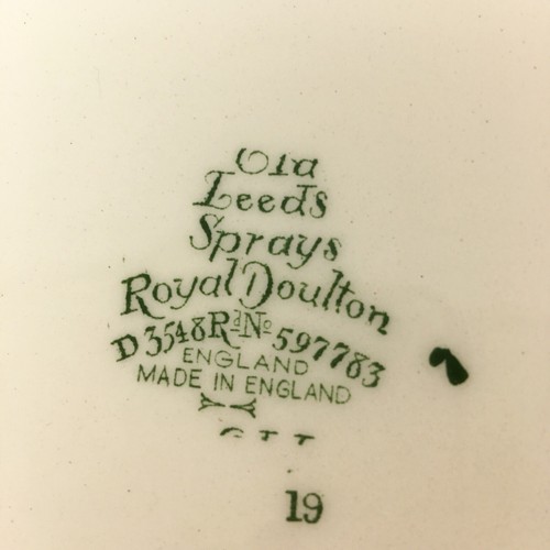Royal Doulton Old Leeds Sprays Dinner Plate 9.5 Small Green Rim Cream Vintage - Picture 5 of 6