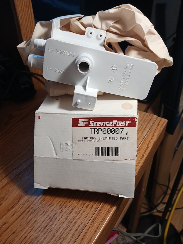 Trane/ American Standard TRP0007  Condensate Cannister