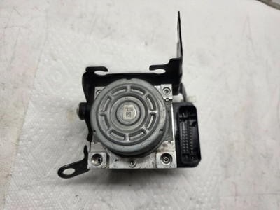 OEM 2014 2015 2016 Mazda 3 2.0 2.5L Anti-Lock Brake ABS Pump Module BHN1437A0A