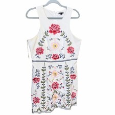 Gianni bini white floral embroidered Dutch girl style dress L cottagecore boho