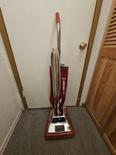 1991 Sanitaire Sc886 Type B Commercial Upright Vacuum Cleaner