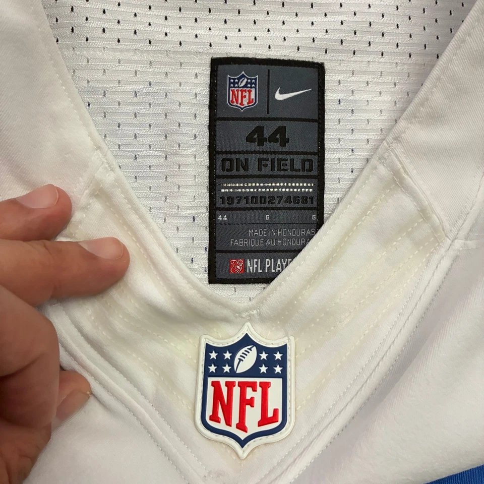 Camiseta masculina grande branca Nike Indianapolis Colts Andrew Luck 12 NFL futebol - Imagem 4 de 4