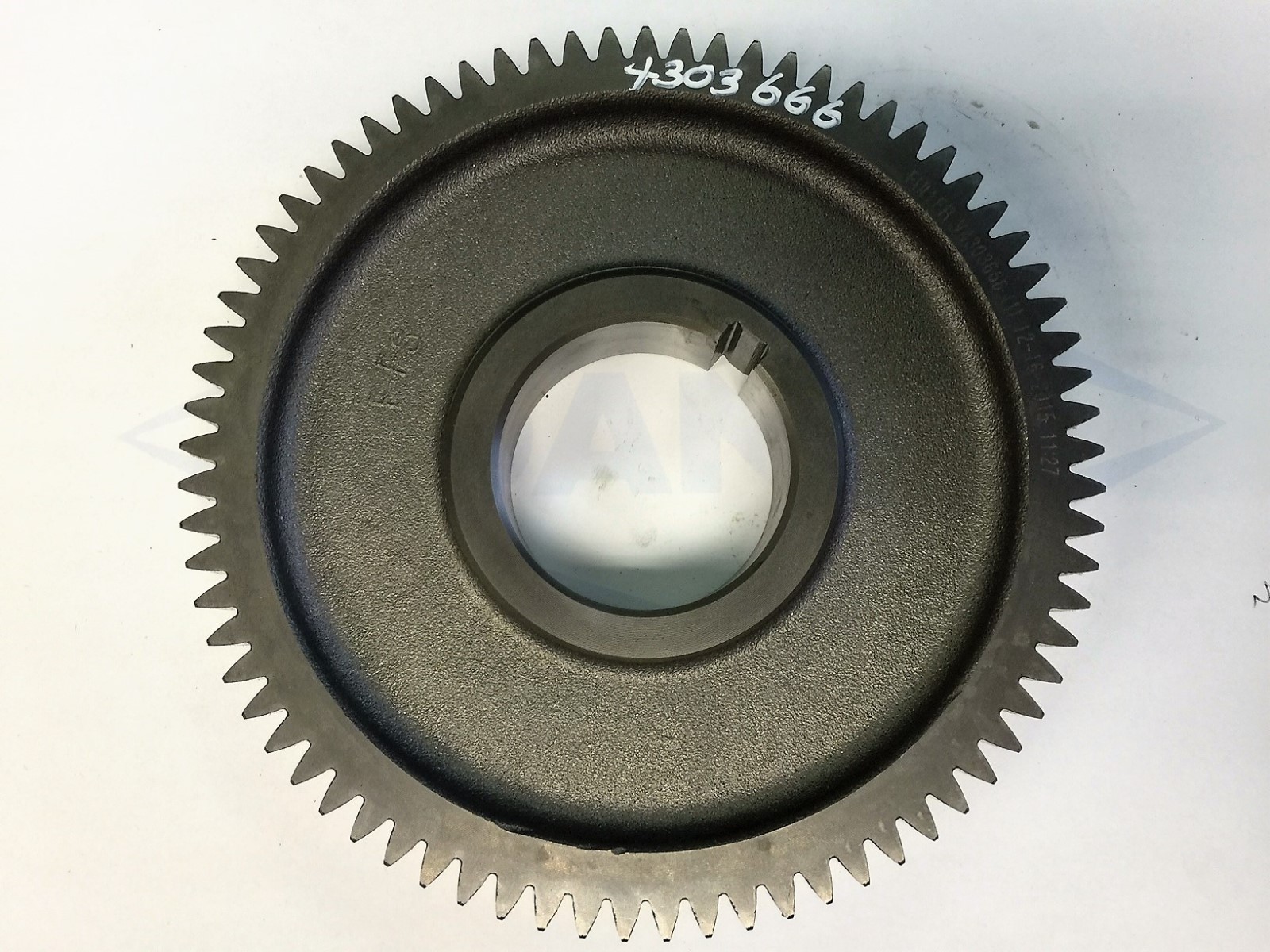 4303666 New Geunine Eaton Fuller COUNTERSHAFT GEAR - OEM replaces 
