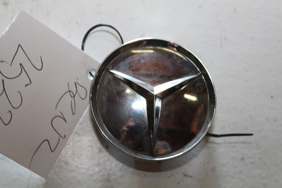 MERCEDES BENZ 后市场铬中心轮盖 2533 — 第 3/4 张图片