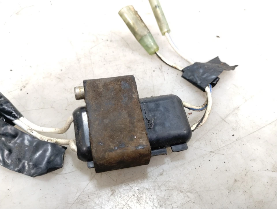 2001 01 Kawasaki KE100 KE100B Fuse Case - Image 3 of 4