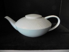 VILLEROY & BOCH THE NOIR TEAPOT 46 OZ AQUA EMBOSSED TEXTURED EXTERIOR