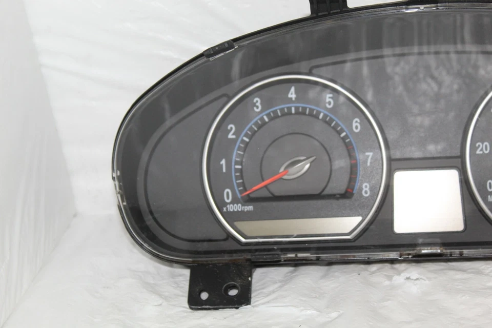 Speedometer Instrument Cluster Dash Panel Gauges 06 07 08 Optima 95,162 mILES - Image 2 of 4