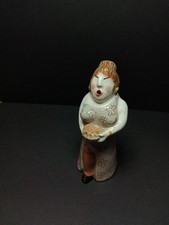 stuart bass pie bird Opera Singer holding pie