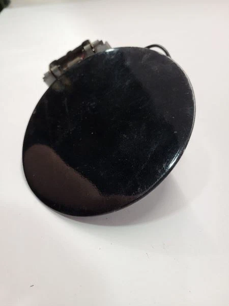 Chevrolet S10 Blazer 05 2005 puerta de llenado de combustible negra  Foto 3 de 4