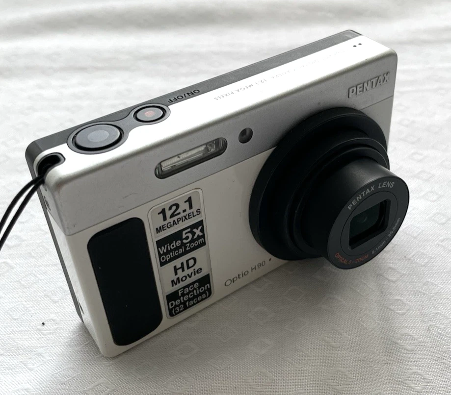 Pentax Optio H 90 Digitalkamera 12.1 MP Silber Weiß Fotokamera mit OVP - Bild 3 von 4