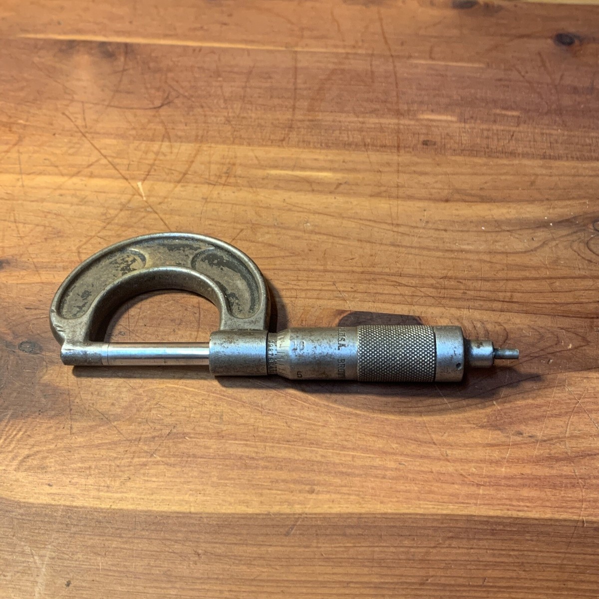 Vintage BROWN & SHARPE MFG CO Micrometer No. 11A MADE IN USA Vintage BROWN & SHARPE MFG CO Micrometer No. 11A MADE IN USA