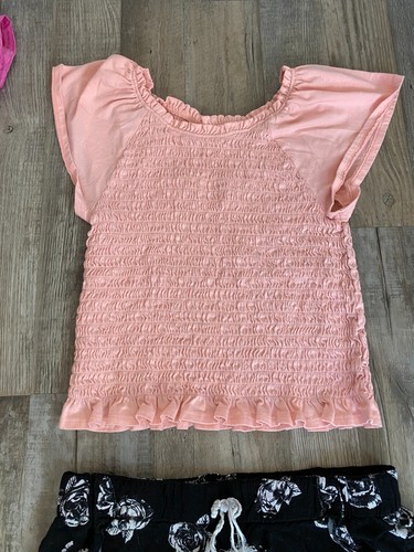 Girls - Size 14 / 16 - Wonder Nation - 2 Tops - 2 Shorts - Lot of 4 - Picture 4 of 9