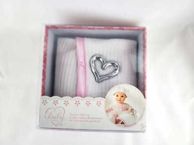 Toys R US Baby So Sweet Doll Nursery Gift Set Heart Knit Blanket