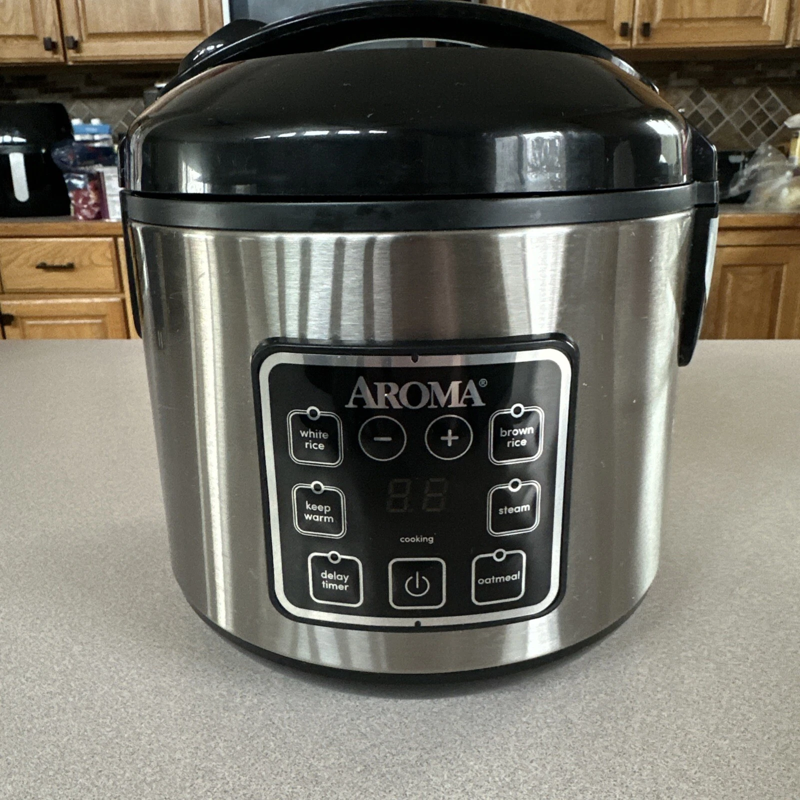 Aroma 8-Cup (Cooked) Rice & Grain Cooker, Steamer, New Bonded Granite Coating