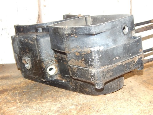 1973 HUSQVARNA 250 WR RT CENTER CRANK CASES ENGINE MOTOR MODEL # 2026 VINTAGE - Picture 8 of 8