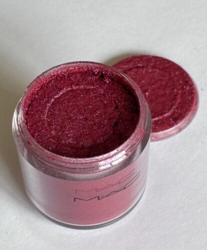 MAC ACCENT RED PIGMENT*** - Picture 1 of 5