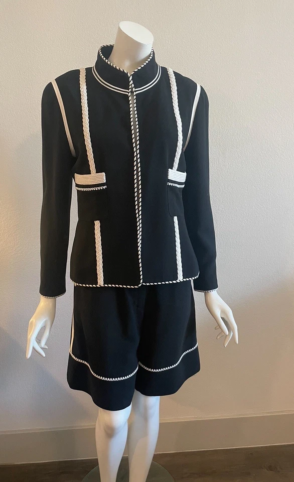 Chanel Vintage Blanco y Negro Conjunto Pantalones Cortos y Chaqueta Talla 42/36 Foto 3 de 4