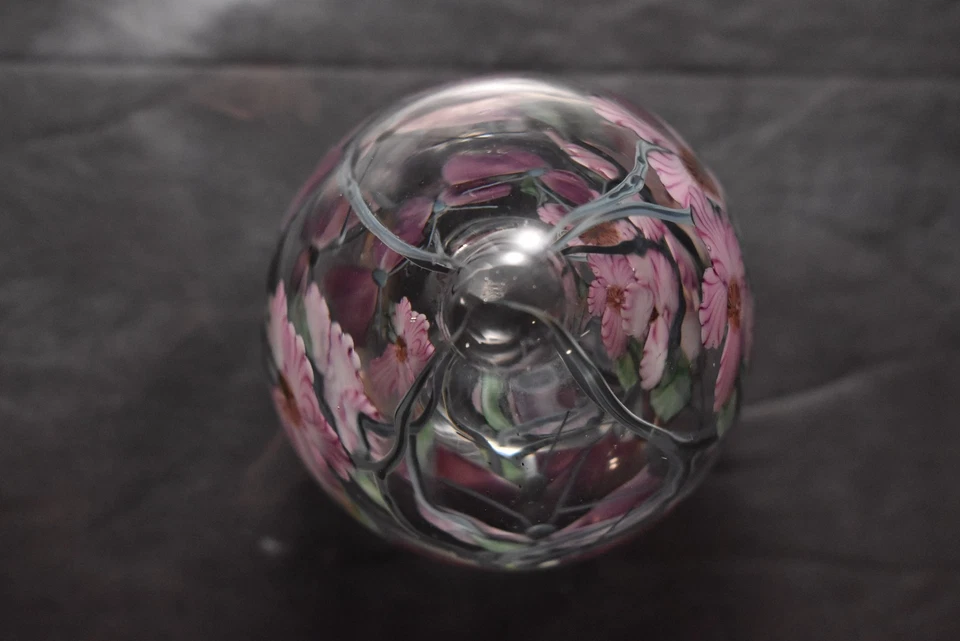 Early Lundberg Studios Daniel Salazar 1983 ovo floral peso papel escultura vintage - Imagem 4 de 4