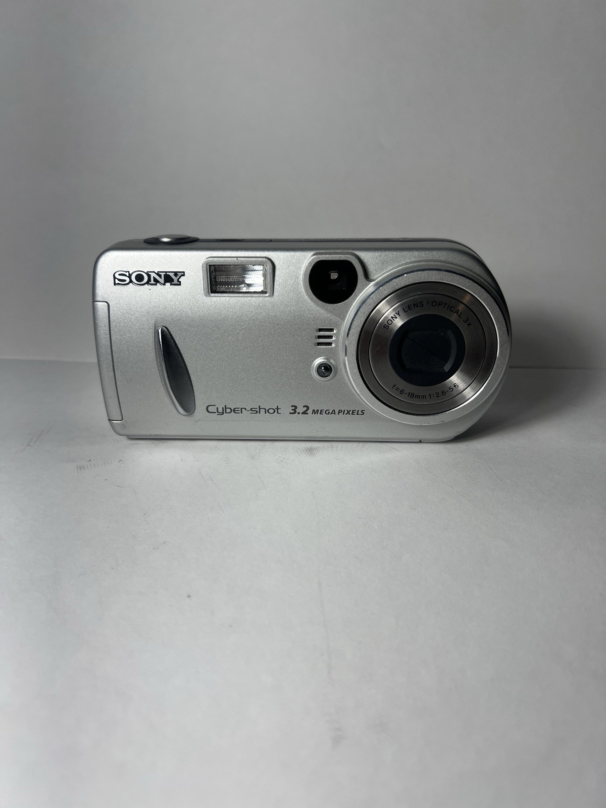 Sony Cyber-shot DSC-P72