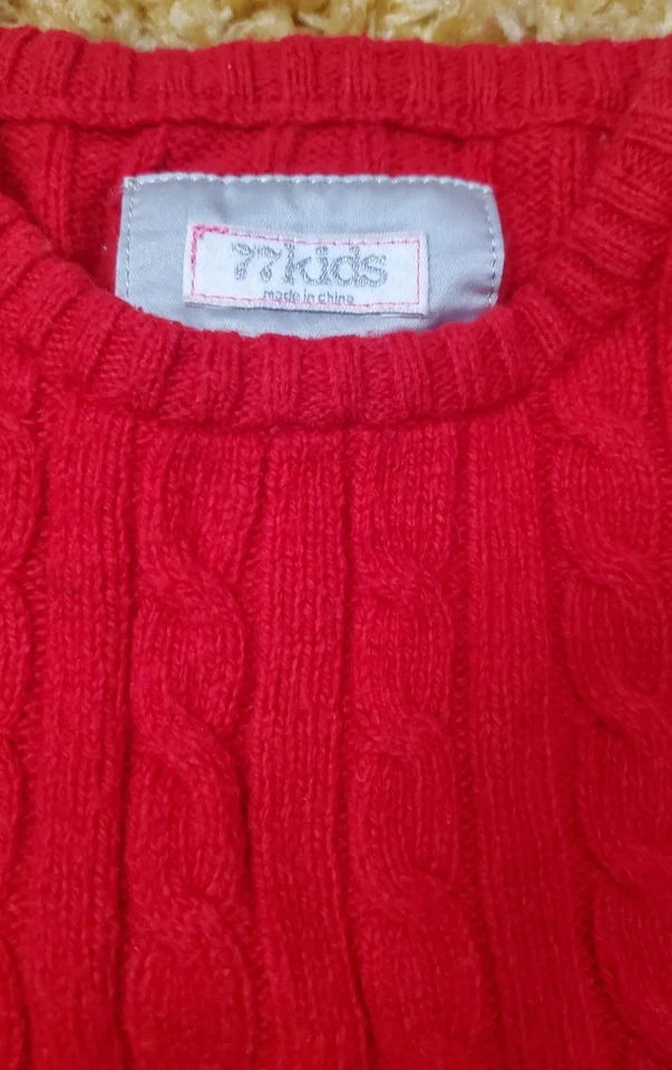 Suéter tejido con cable rojo para niña talla 4 parche codos botones hombros  Foto 2 de 4