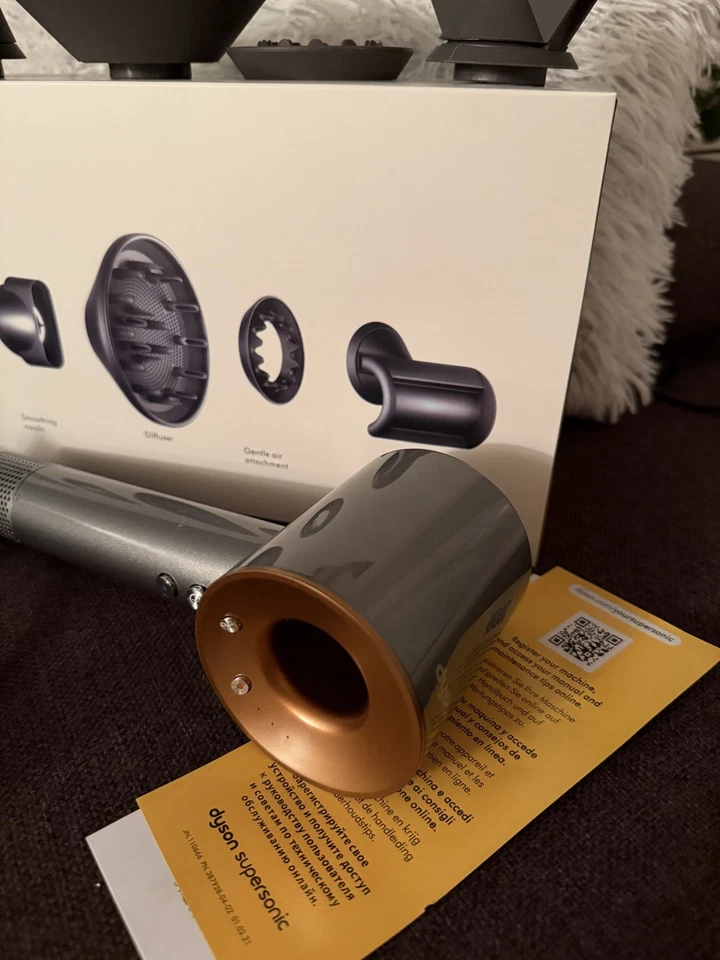 Dyson Supersonic Hair Dryer Nickel/Copper With Storage Box - Image 3 of 3