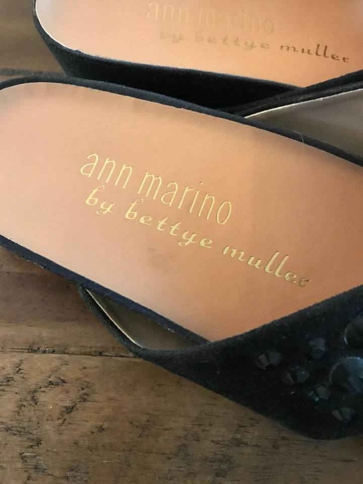 Sandalias planas Ann Marino de cuero negras con punta abierta zapatos sin cordones talla 7M usadas en excelente estado Foto 2 de 4