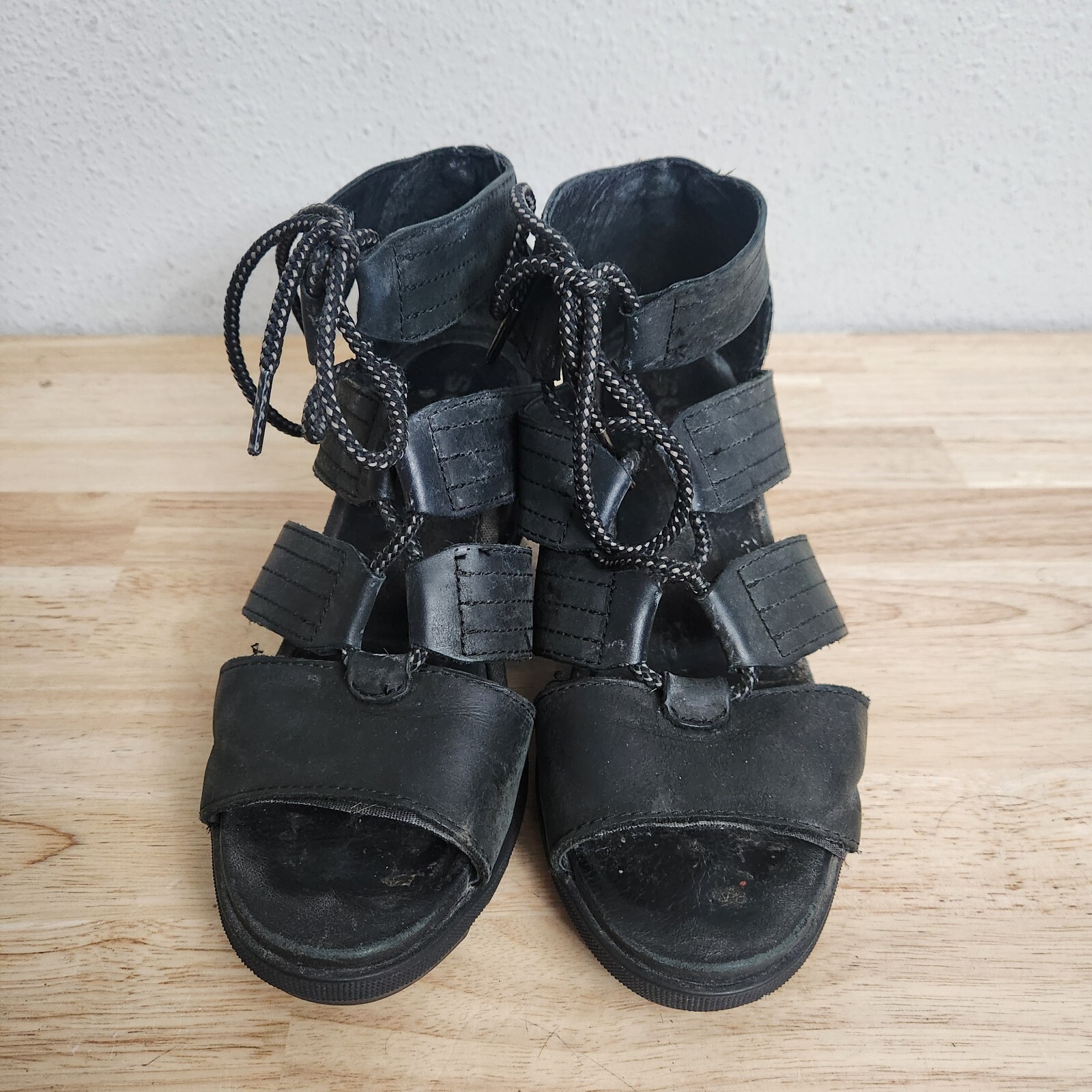 APL Scarpe Sorel donna 8 Joanie Il sandalo stringato pelle zeppa tacco nero