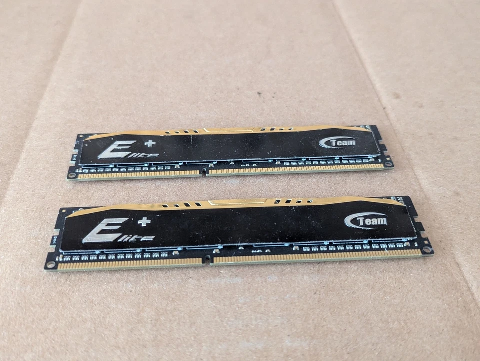 LOT OF 2 TEAM ELITE+ 8GB TPD38G1600HC11BK DDR3 1600MHZ CL11 GAMING RAM B6-3(14) - Image 4 of 4
