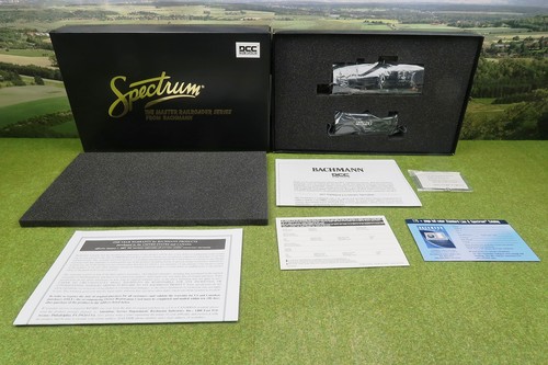 Bachmann Spectrum H0 DCC-DIGITAL 83605 US-Dampflok mit Tender 2-8-0 No.2526 ATSF - Picture 9 of 10