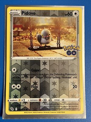 Pidove 061/078 Reverse Holo Pokemon TCG: Pokémon Go NM + Card Saver