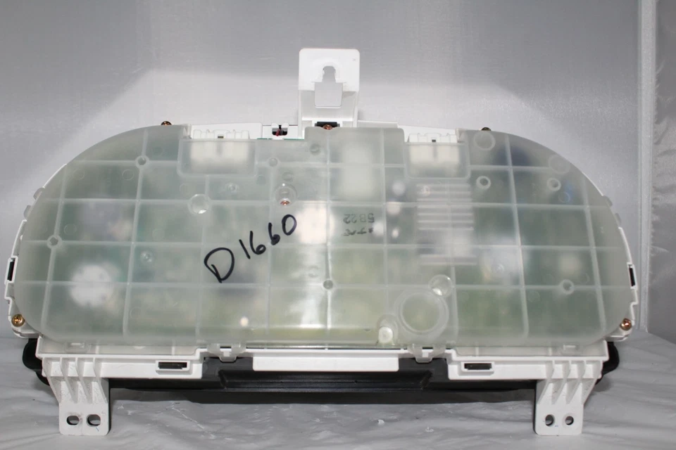 Speedometer Instrument Cluster Dash Panel Gauges 2004 Mazda 6 95,917 Miles - Image 4 of 4