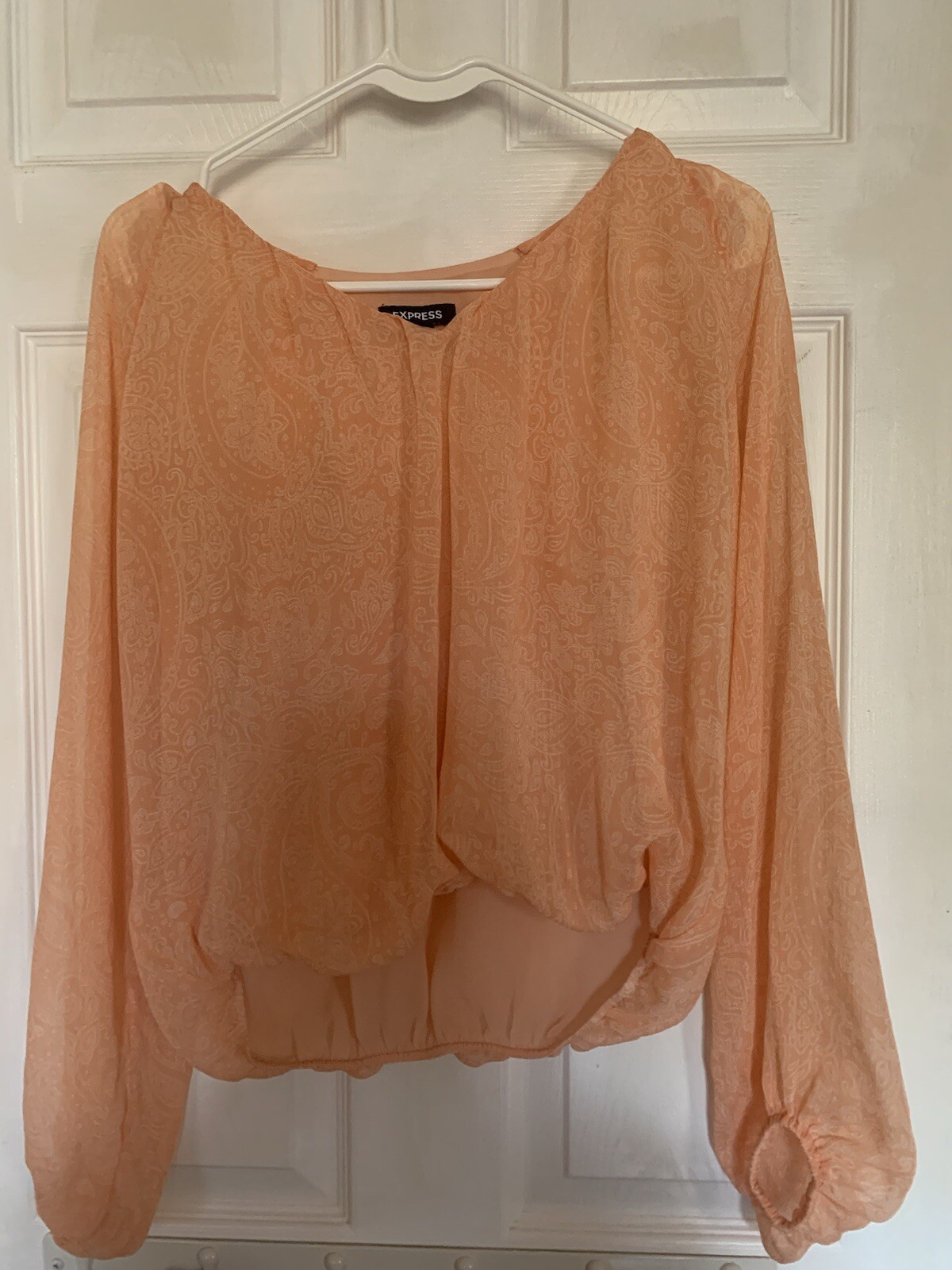 Express Top Women’s Balloon Sleeve Blouse Size XS Orange Salmon Summer