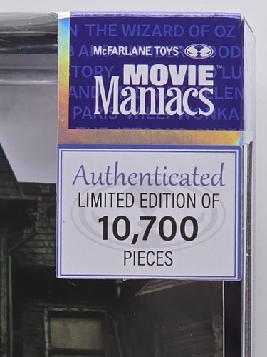 Figura de acción McFarlane Toys Movie Maniacs - IT: Capítulo 2 Pennywise 6" posada - Imagen 4 de 9
