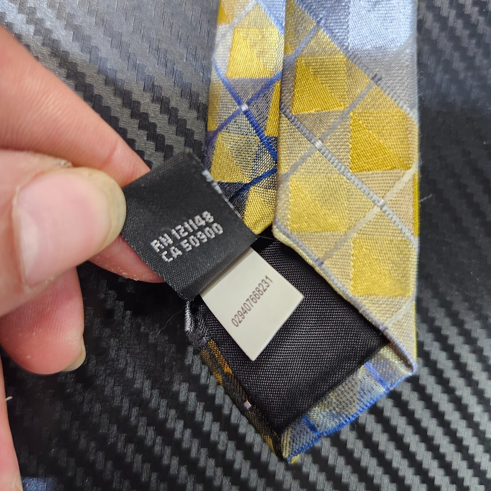 VAN HEUSEN 100% Silk Tie Multicolor Wavy Geometric Flextie image 6