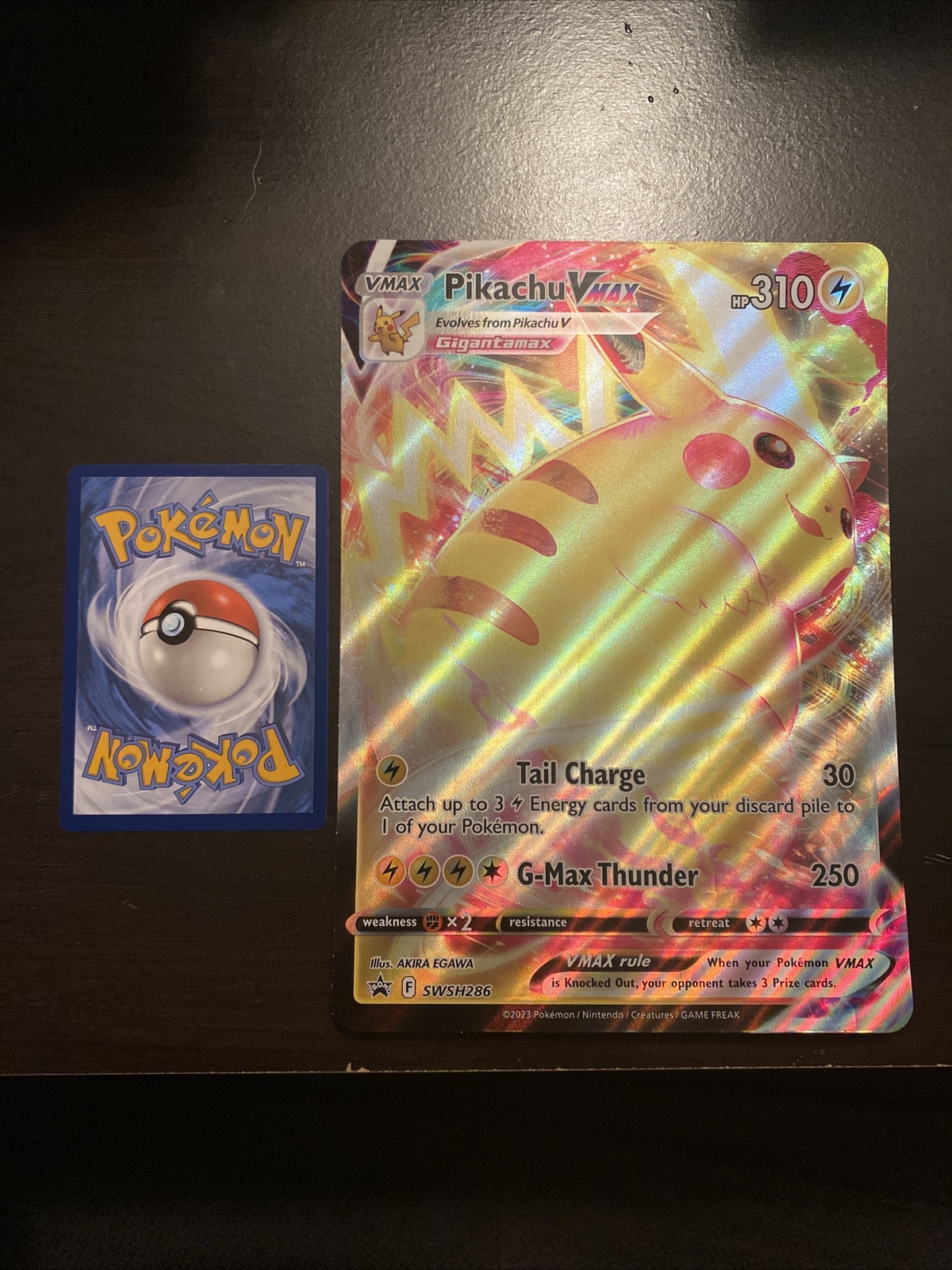 Pokemon **Jumbo** - Pikachu Vmax - SWSH286 - Oversize Card