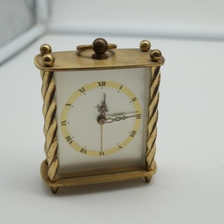 Eleganter Vintage Tischwecker 10 x 7 5 cm funktionsfähig