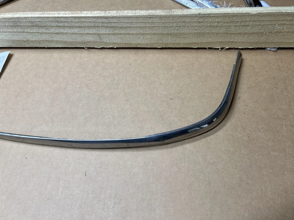 72-93 Dodge ram D-100 W100 truck - DRIP RAIL TRIM top cab roof - all 4 piece - Image 4 of 4