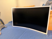 Sceptre 27 Curved QHD Monitor White USB-C HDMI DP 2560 1440 VESA Gaming Monitor