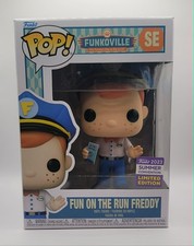 Fun On The Run Freddy Summer Convention Exclusive With Protector