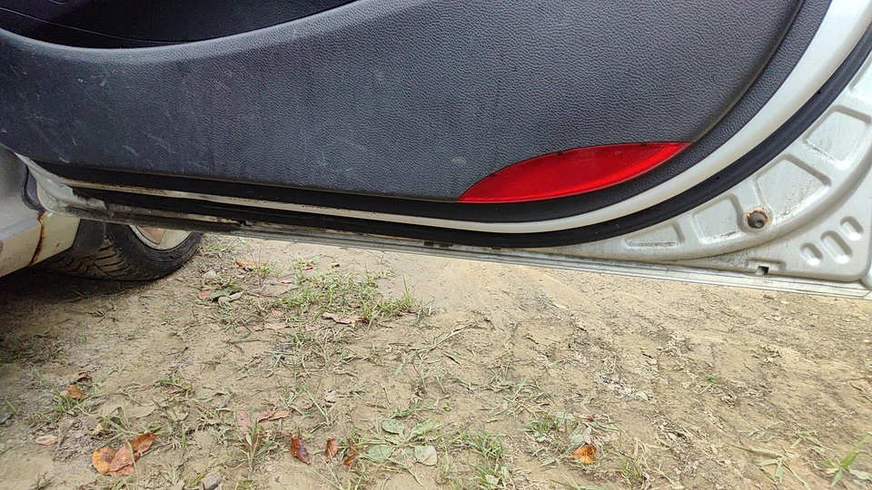 13 HYUNDAI ELANTRA Front Door Passenger Side (No Shipping) Foto 2 de 2