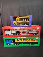 The Chevron Cars Lot Of (3) Sally School Bus Travis Tanker Cary Carrier NIB