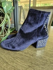 🔥 Stunning Royal Blue Velvet Studded Ankle Boots - Chic & Unique! Block Heels 