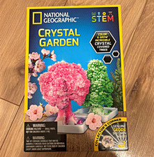 National Geographic STEM Crystal Garden Crystal Growing Kit w/ Genuine Geode