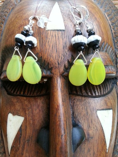 Antique vintage Africa Trade collectable beads EARRINGS 'Russian Blues' 14K GF - Picture 15 of 18