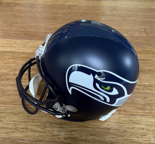 Percy Harvin Full Size Replica Seahawks Autograph Helmet - PSA Authentic - Picture 5 of 9